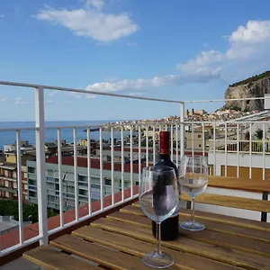 tinkys-house.sicilyhotelsitaly.net/