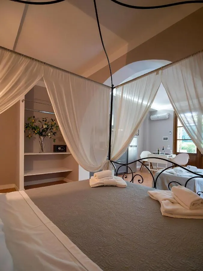 Aparthotel Locanda Dei Sette Limoni - Camere E Residence Vada