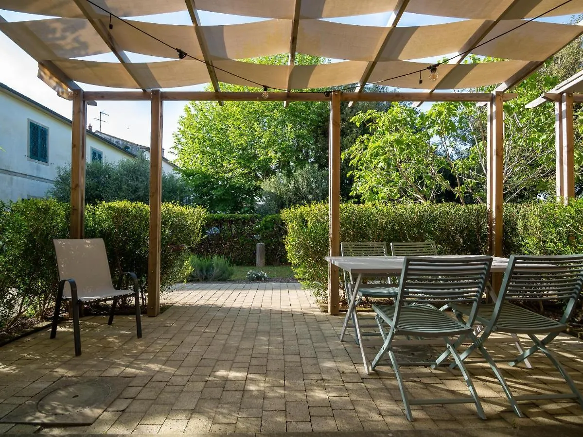 Aparthotel Locanda Dei Sette Limoni - Camere E Residence Vada Italien