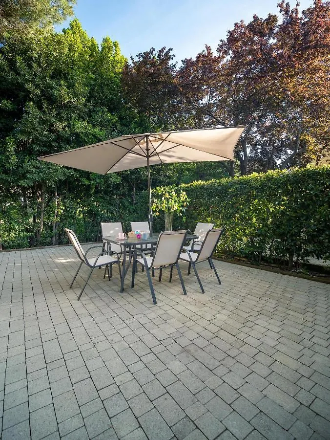 Locanda Dei Sette Limoni - Camere E Residence Vada