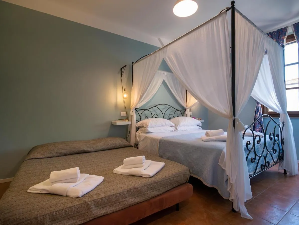 Locanda Dei Sette Limoni - Camere E Residence Vada Italien