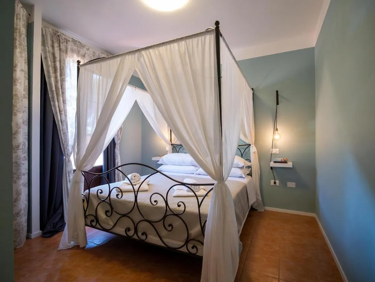 Aparthotel Locanda Dei Sette Limoni - Camere E Residence Vada