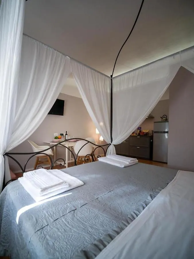 Locanda Dei Sette Limoni - Camere E Residence Vada Italien