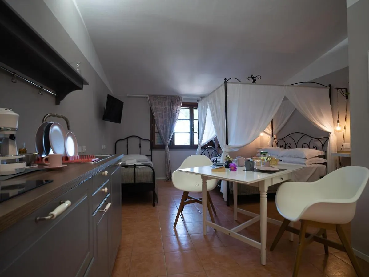 Locanda Dei Sette Limoni - Camere E Residence Vada