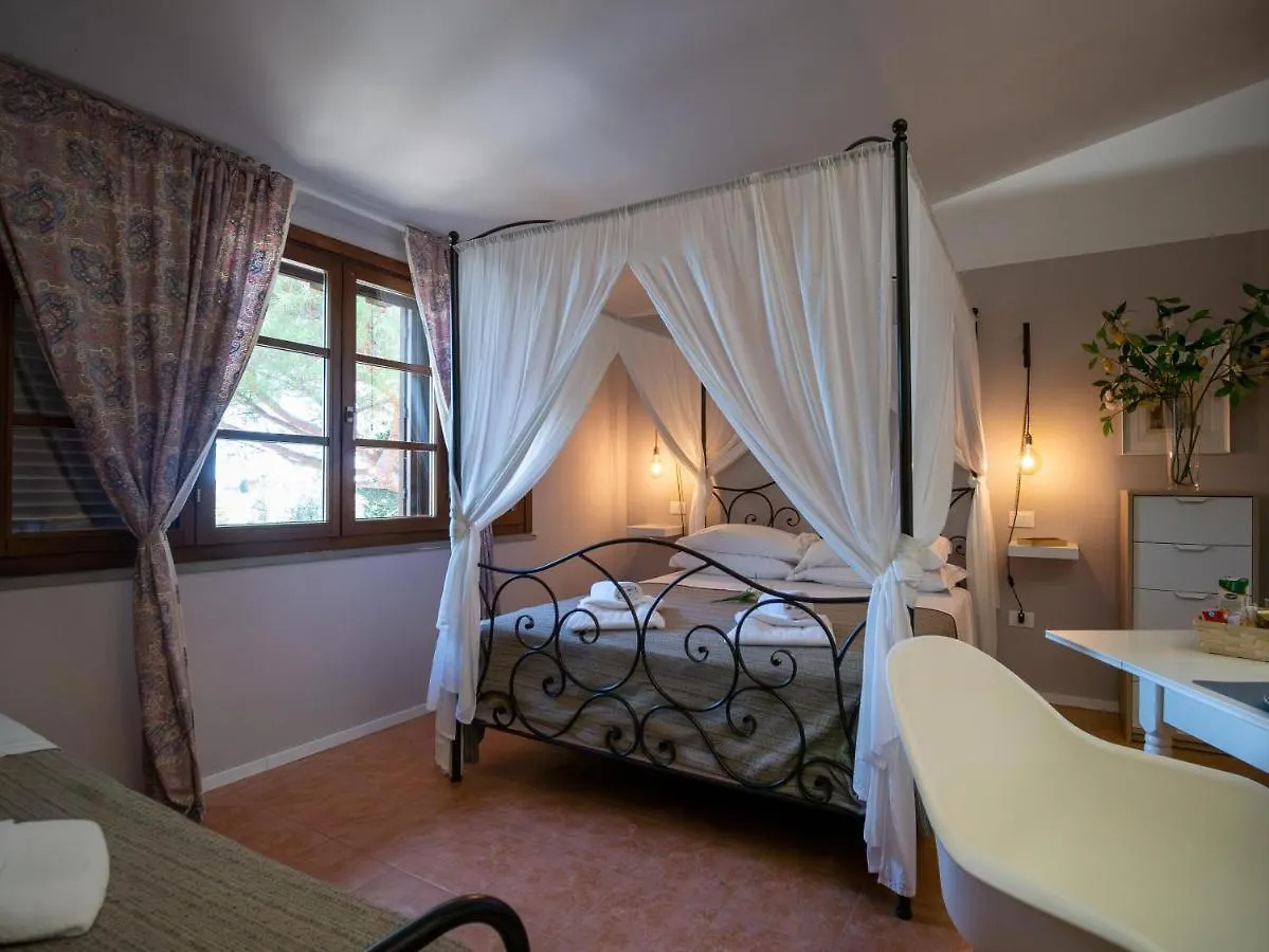 Locanda Dei Sette Limoni - Camere E Residence Vada