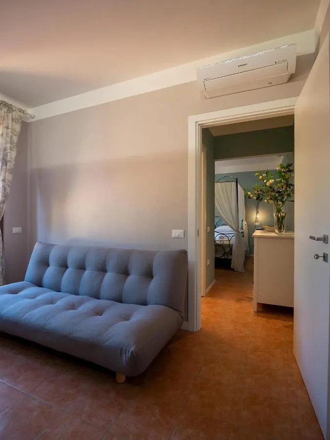 Aparthotel Locanda Dei Sette Limoni - Camere E Residence Vada