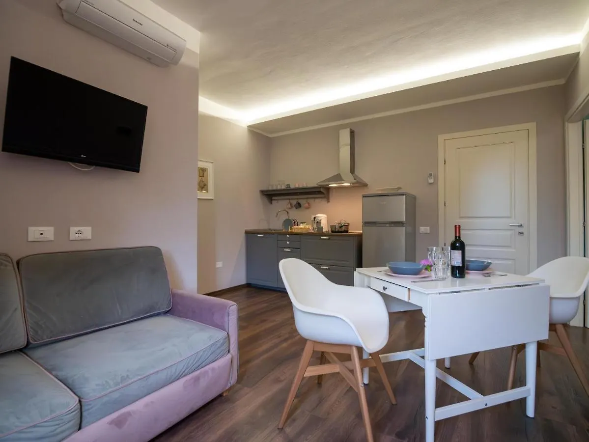 Locanda Dei Sette Limoni - Camere E Residence Vada
